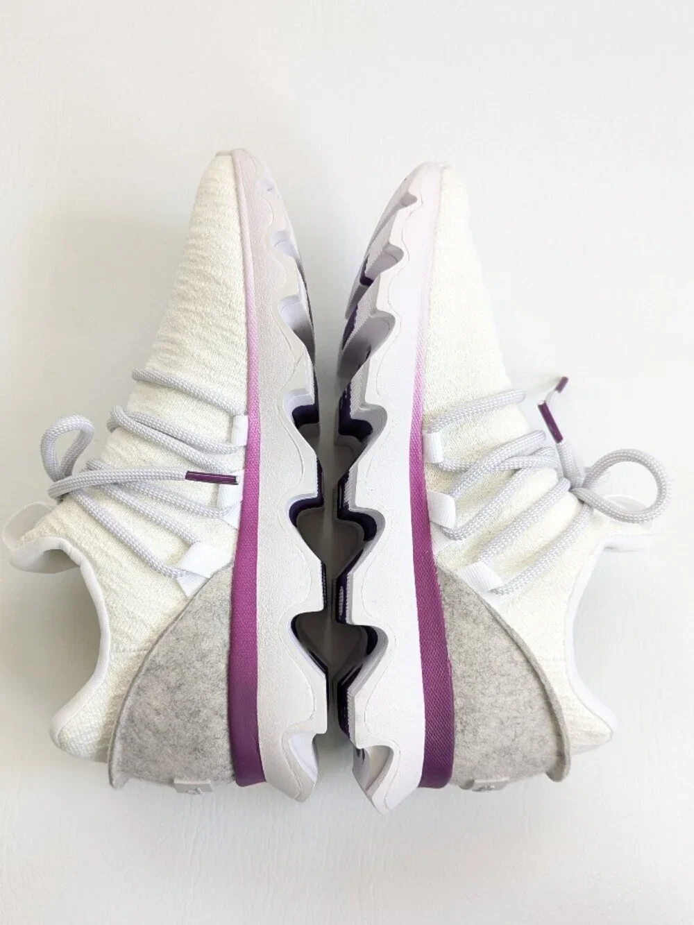 Sorel Kinetic Impact 11 Lace Sneakers White Size 8 Women's